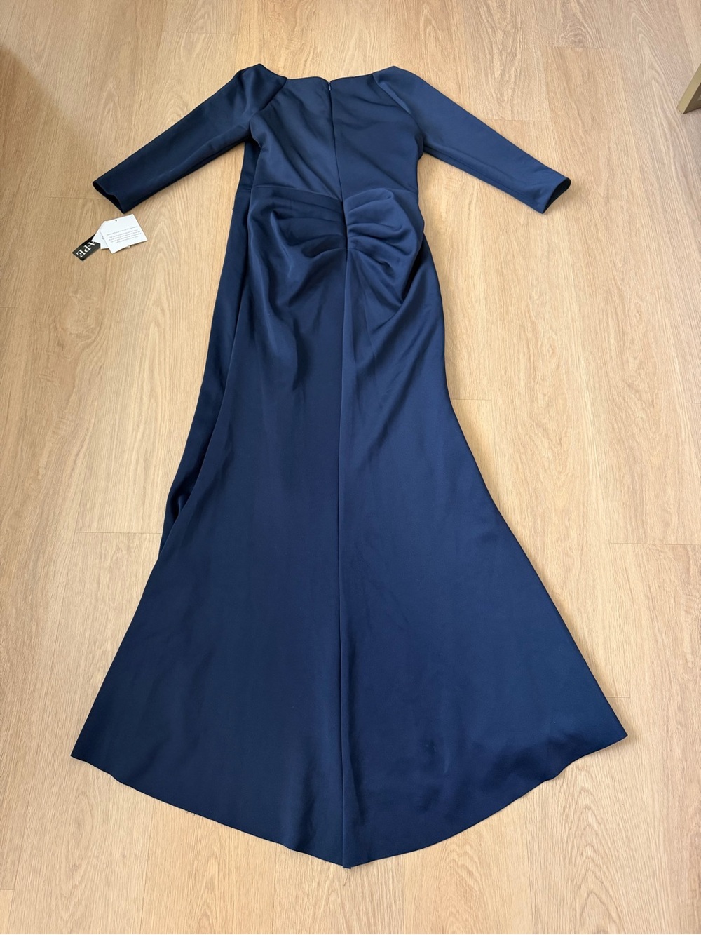 Xscape Women's Blue Pleated Ruffled Gown Dress Size 12 floor length - Picture 9 of 12